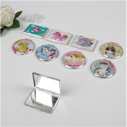 Зеркало складное «Единороги»